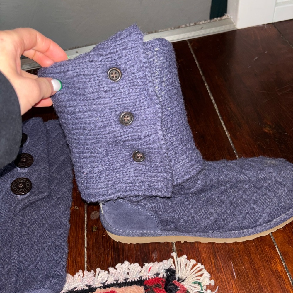 Knit Ugg boots size 8